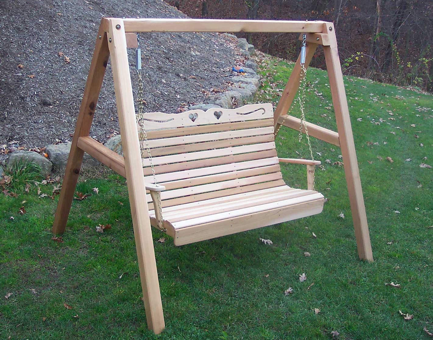 Porch Swing w/Stand Cedar Royal Country Hearts - Swings and More