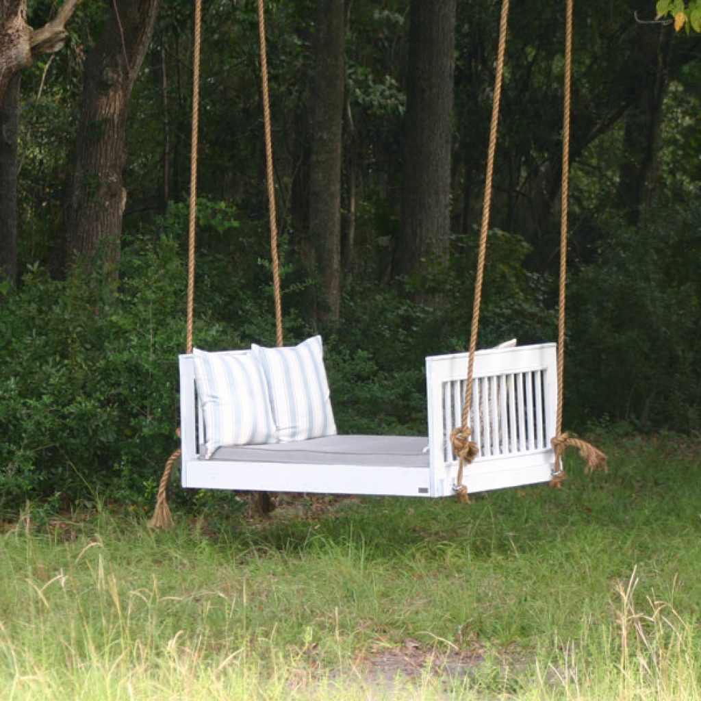 Vintage Porch Company Swing Bed Brynn - Omnia Home Store